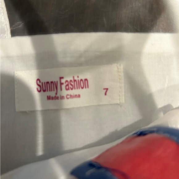 Unicorn dress - Picture 3 of 3